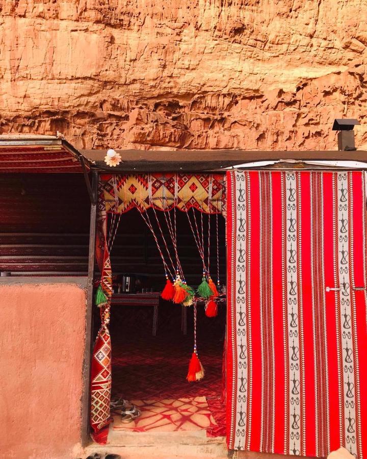 فندق Wadi Rum Desert Heart Camp المظهر الخارجي الصورة